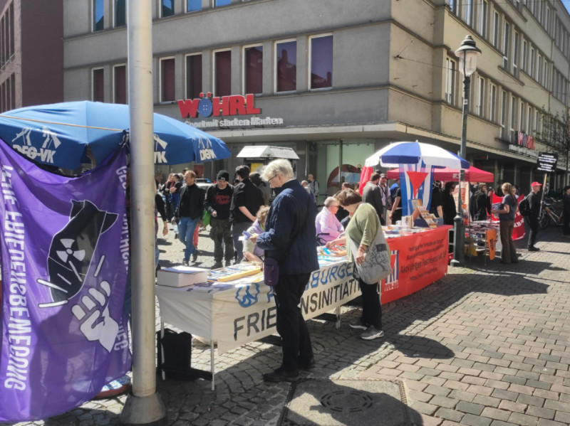 Augsburger Ostermarsch 2025- Kundgebung Moritzplatz